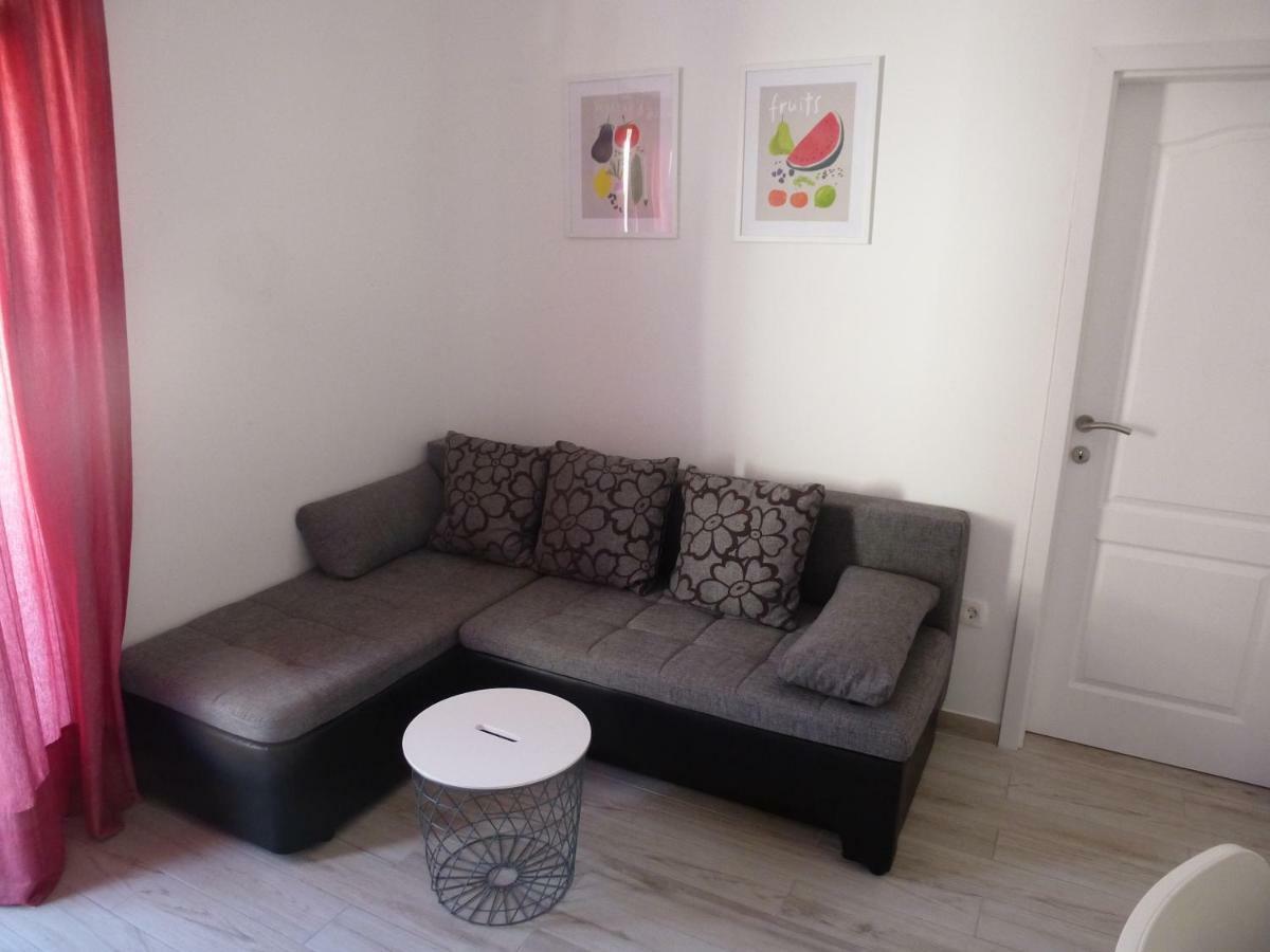 Apartment Vicko 드레베니크 외부 사진